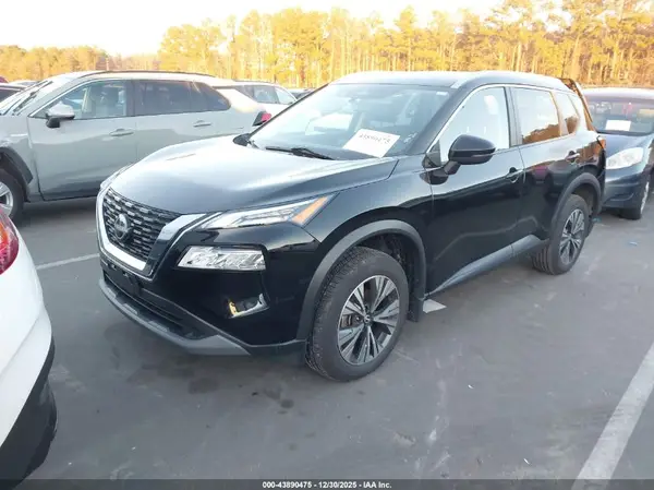JN8BT3BB5NW334257 2022 NISSAN ROGUE - Image 2