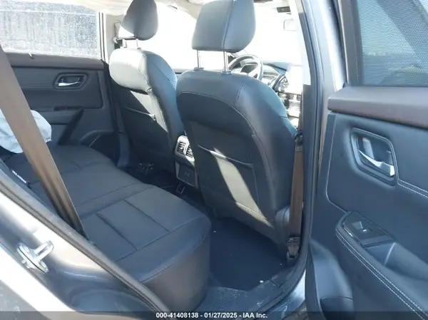 JN8BT3BB5NW339393 2022 NISSAN ROGUE - Image 8