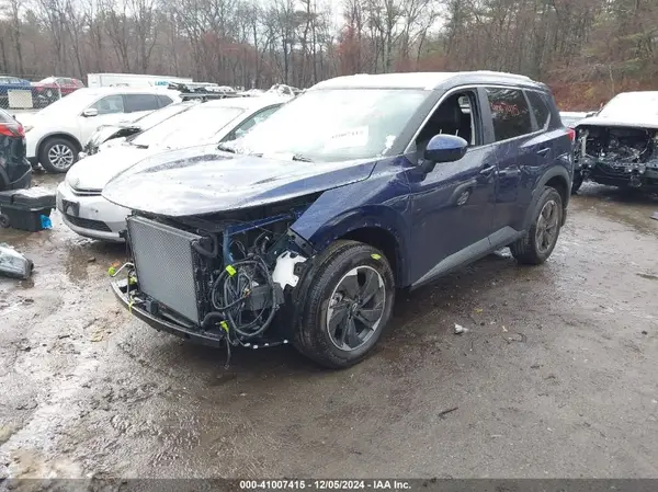 JN8BT3BB5RW177125 2024 NISSAN ROGUE - Image 2