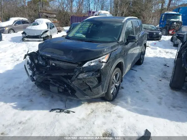 JN8BT3BB5RW182678 2024 NISSAN ROGUE - Image 2