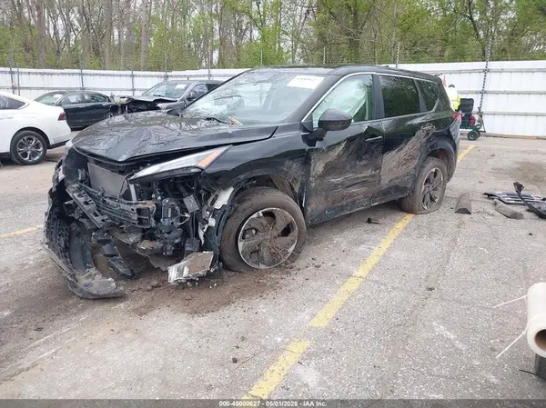 JN8BT3BB5RW421002 2024 NISSAN ROGUE - Image 2