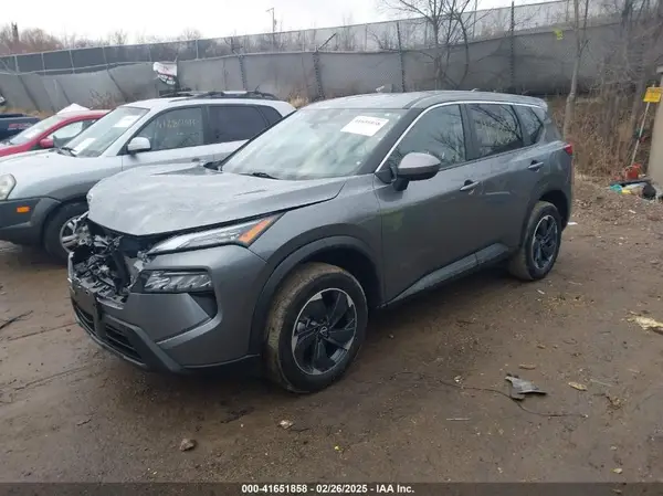 JN8BT3BB5RW422652 2024 NISSAN ROGUE - Image 2