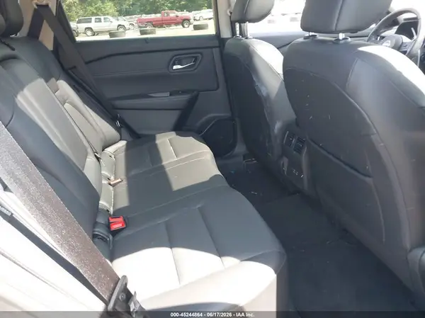 JN8BT3BB5RW438477 2024 NISSAN ROGUE - Image 8