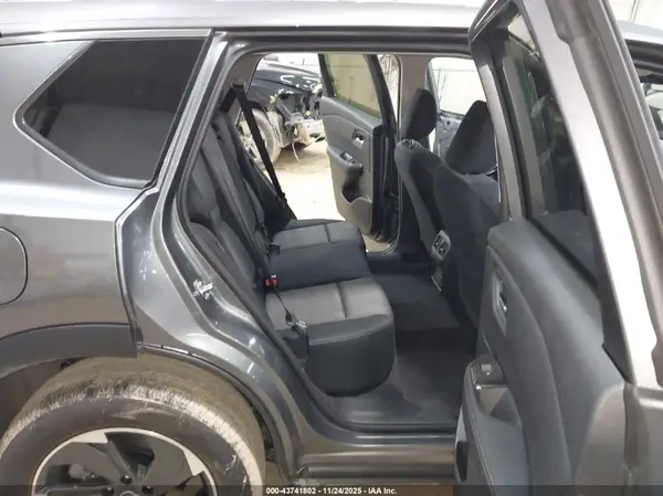 JN8BT3BB5TW372570 2026 NISSAN ROGUE - Image 8