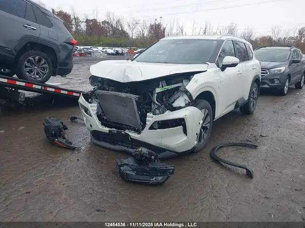 JN8BT3BB6PW202031 2023 NISSAN ROGUE - Image 2