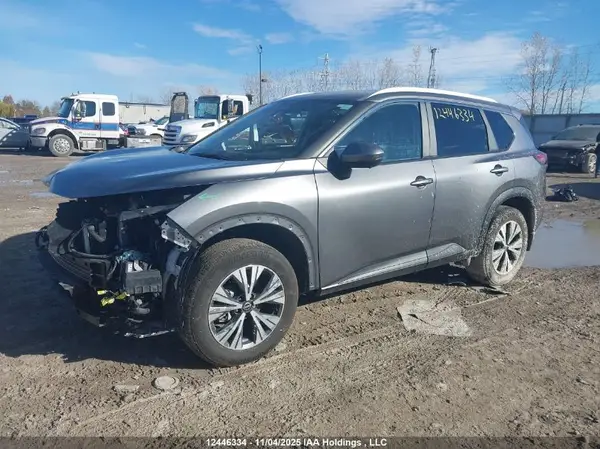JN8BT3BB6PW205592 2023 NISSAN ROGUE - Image 2