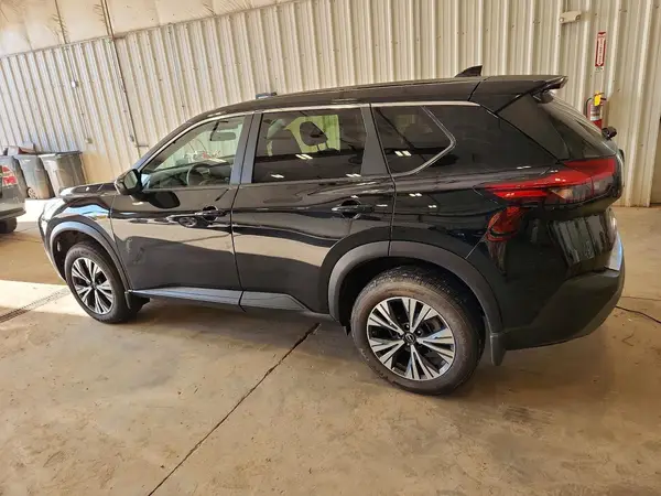 JN8BT3BB6PW467872 2023 NISSAN ROGUE - Image 2