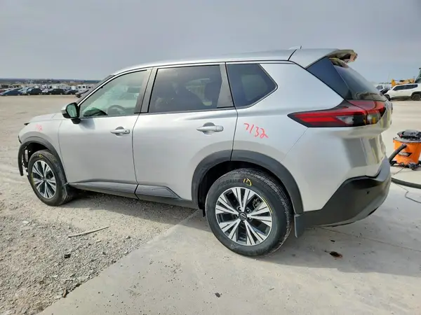 JN8BT3BB6PW476992 2023 NISSAN ROGUE - Image 2