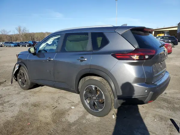 JN8BT3BB6RW176548 2024 NISSAN ROGUE - Image 2