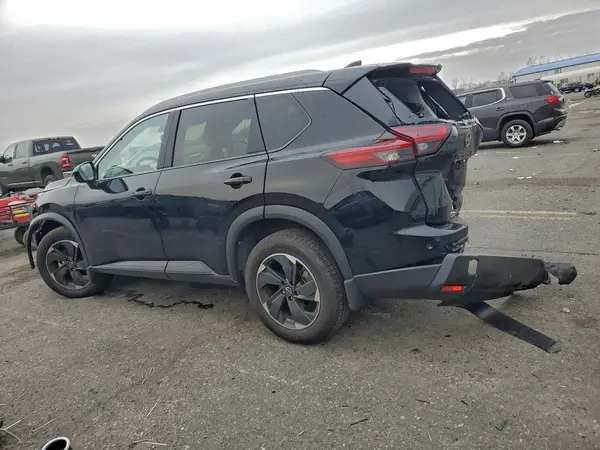 JN8BT3BB6RW285317 2024 NISSAN ROGUE - Image 2