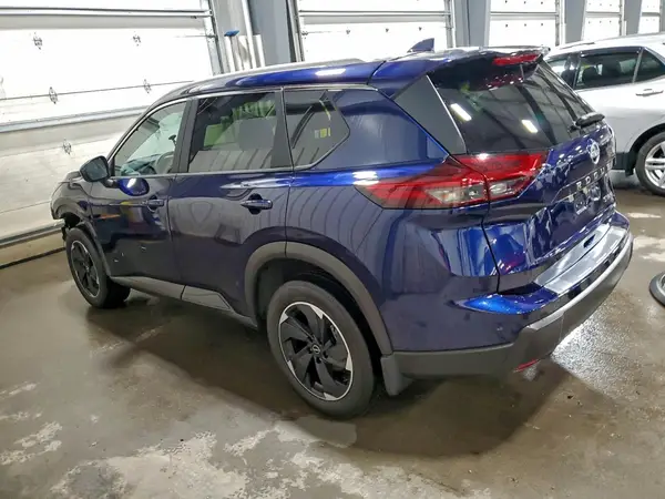 JN8BT3BB6RW286595 2024 NISSAN ROGUE - Image 2
