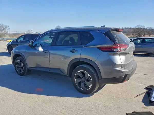 JN8BT3BB6RW289772 2024 NISSAN ROGUE - Image 2