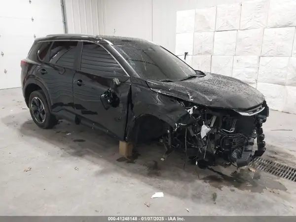 JN8BT3BB6RW427956 2024 NISSAN ROGUE - Image 1