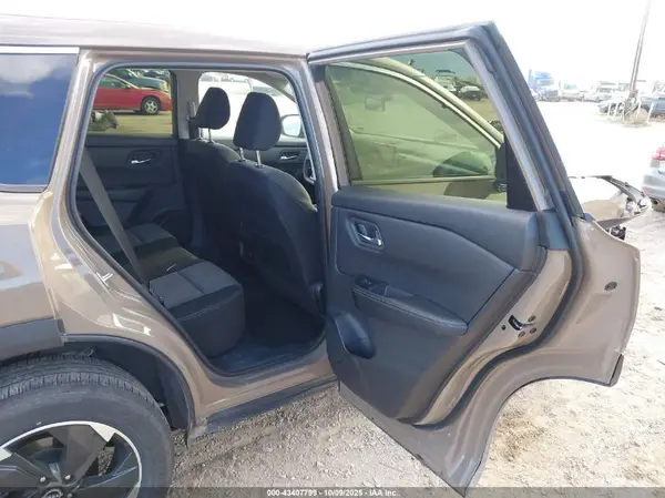 JN8BT3BB6SW162185 2025 NISSAN ROGUE - Image 8