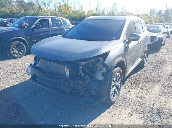 JN8BT3BB7NW332722 2022 NISSAN ROGUE - Image 2