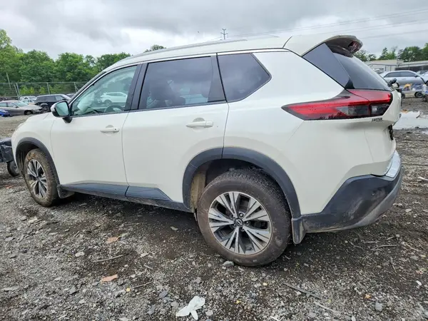 JN8BT3BB7NW335300 2022 NISSAN ROGUE - Image 2