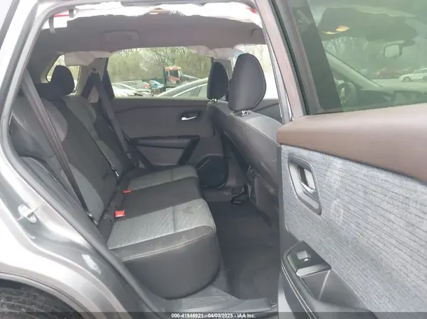 JN8BT3BB7PW470327 2023 NISSAN ROGUE - Image 8