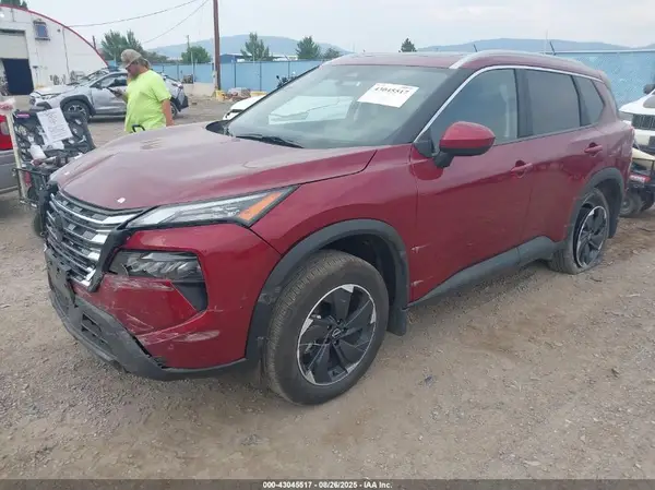 JN8BT3BB7RW183203 2024 NISSAN ROGUE - Image 2