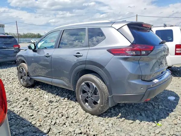 JN8BT3BB7RW183251 2024 NISSAN ROGUE - Image 2