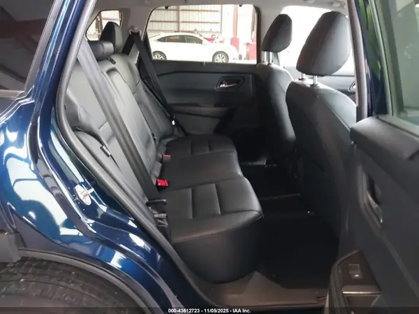 JN8BT3BB7RW285049 2024 NISSAN ROGUE - Image 8