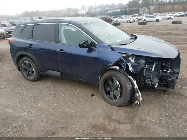 JN8BT3BB7RW287612 2024 NISSAN ROGUE - Image 1