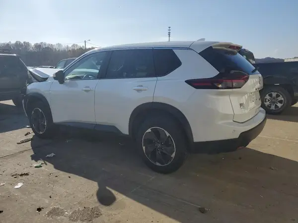 JN8BT3BB7RW288419 2024 NISSAN ROGUE - Image 2