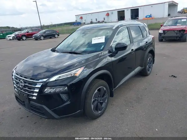 JN8BT3BB7RW288923 2024 NISSAN ROGUE - Image 2