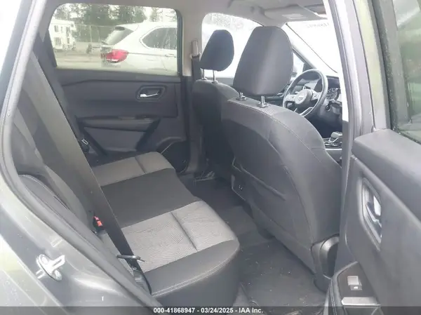JN8BT3BB7RW421826 2024 NISSAN ROGUE - Image 8