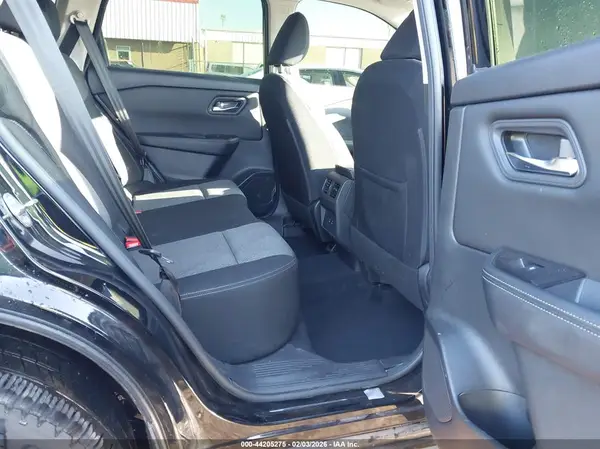 JN8BT3BB7RW424712 2024 NISSAN ROGUE - Image 8