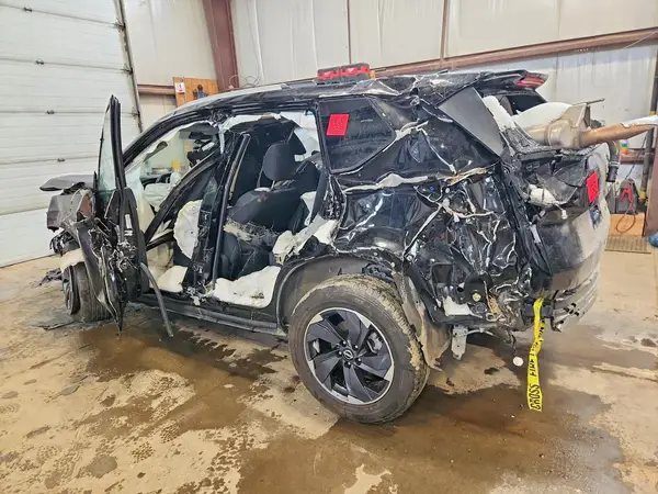 JN8BT3BB7RW428274 2024 NISSAN ROGUE - Image 2