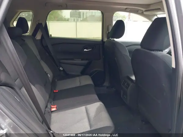 JN8BT3BB7RW428341 2024 NISSAN ROGUE - Image 8