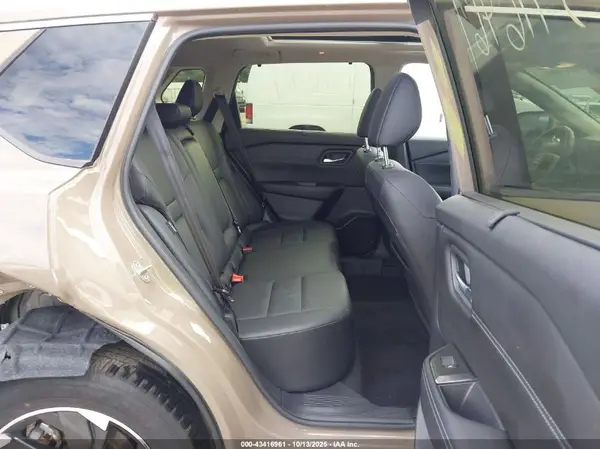 JN8BT3BB7RW430929 2024 NISSAN ROGUE - Image 8