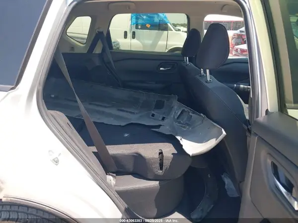 JN8BT3BB7RW435855 2024 NISSAN ROGUE - Image 8