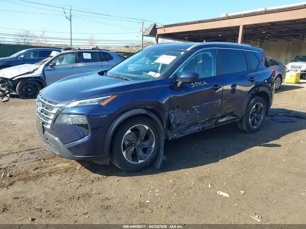 JN8BT3BB7RW448640 2024 NISSAN ROGUE - Image 2