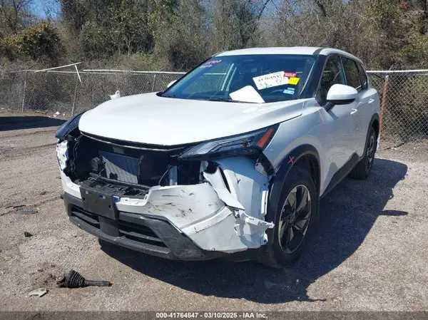 JN8BT3BB7SW157450 2025 NISSAN ROGUE - Image 2