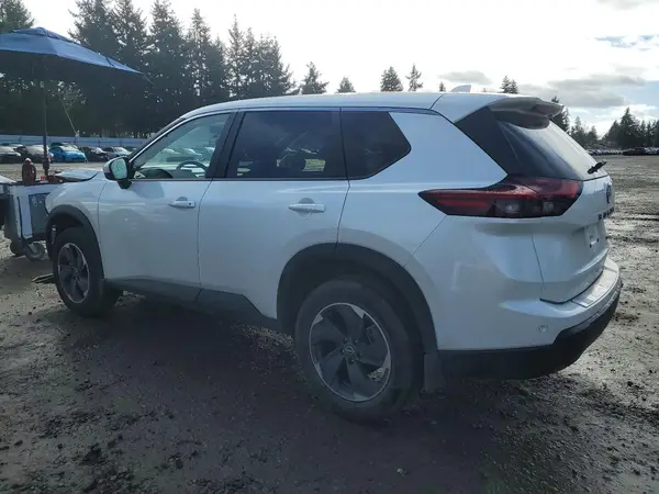 JN8BT3BB7SW427213 2025 NISSAN ROGUE - Image 2