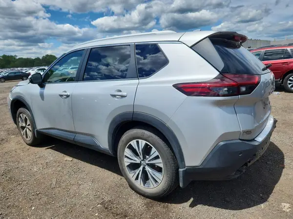 JN8BT3BB8NW337671 2022 NISSAN ROGUE - Image 2