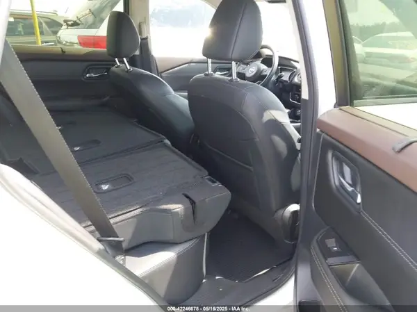 JN8BT3BB8PW203598 2023 NISSAN ROGUE - Image 8