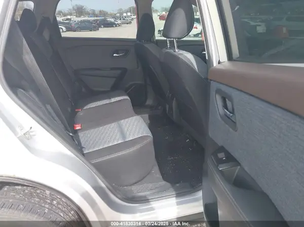 JN8BT3BB8PW459398 2023 NISSAN ROGUE - Image 8