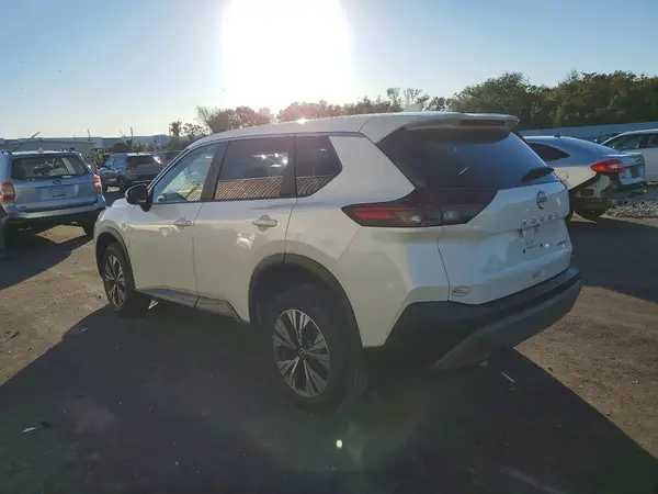 JN8BT3BB8PW461264 2023 NISSAN ROGUE - Image 2