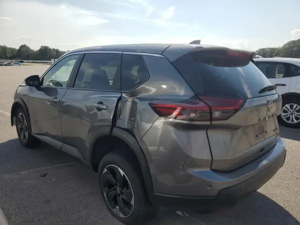 JN8BT3BB8RW420443 2024 NISSAN ROGUE - Image 2