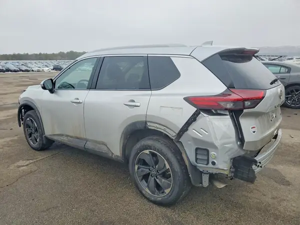 JN8BT3BB8SW144058 2025 NISSAN ROGUE - Image 2