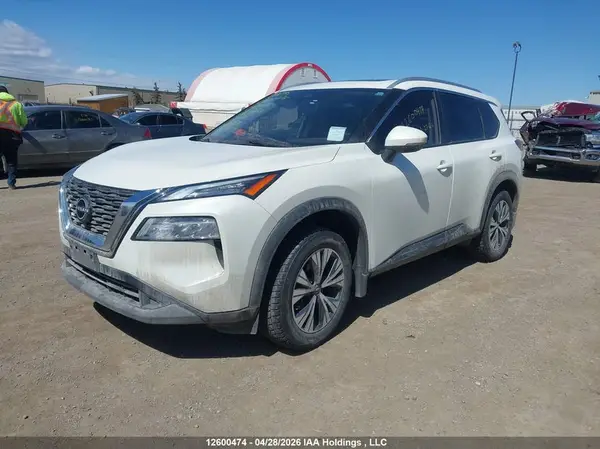 JN8BT3BB9NW330647 2022 NISSAN ROGUE - Image 2