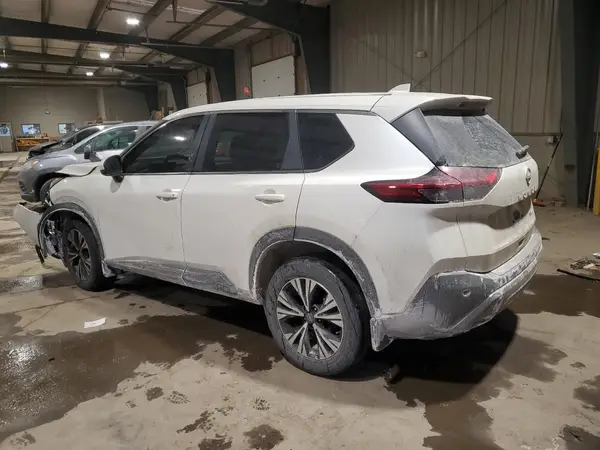 JN8BT3BB9PW357673 2023 NISSAN ROGUE - Image 2