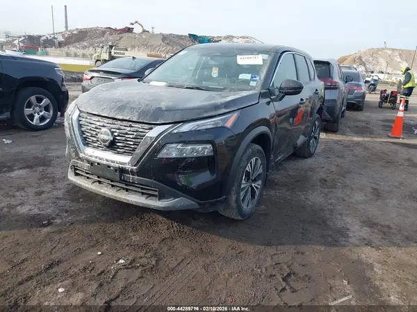 JN8BT3BB9PW466294 2023 NISSAN ROGUE - Image 2
