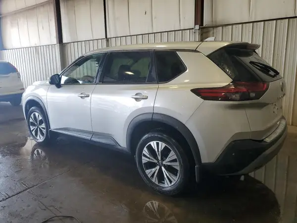 JN8BT3BB9PW472614 2023 NISSAN ROGUE - Image 2