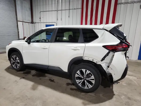 JN8BT3BB9PW477988 2023 NISSAN ROGUE - Image 2