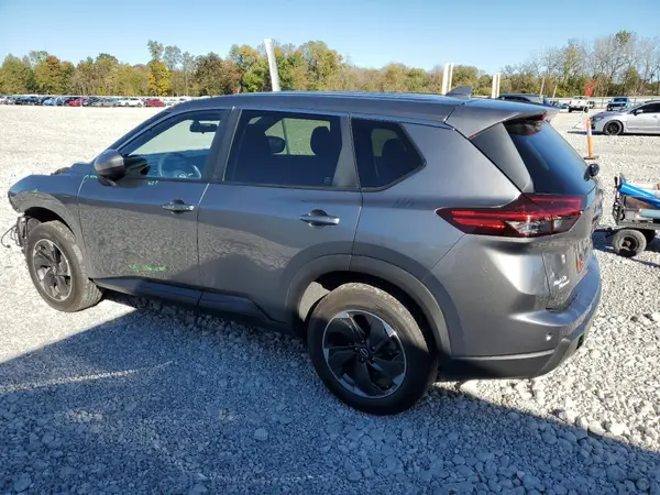 JN8BT3BB9RW423447 2024 NISSAN ROGUE - Image 2