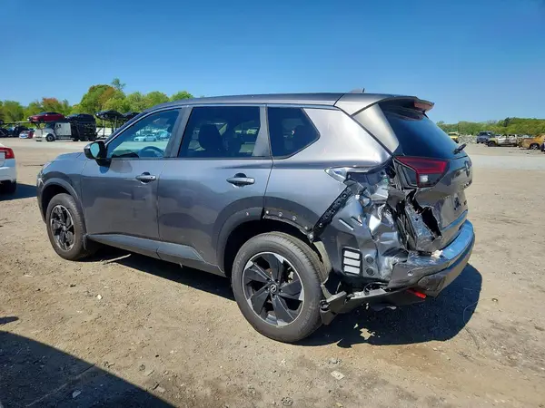 JN8BT3BB9RW425425 2024 NISSAN ROGUE - Image 2