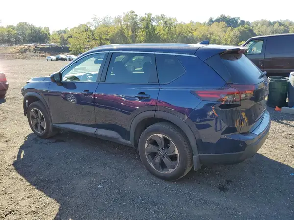 JN8BT3BB9RW426140 2024 NISSAN ROGUE - Image 2